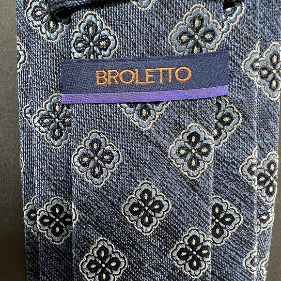 Broletto Other - Broletto Men's Silk Tie Blue Paisley Print Preppy Business Formal Wedding